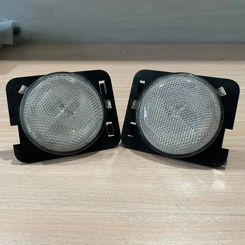 Lampu Sein Fander original mopar copotan Jeep