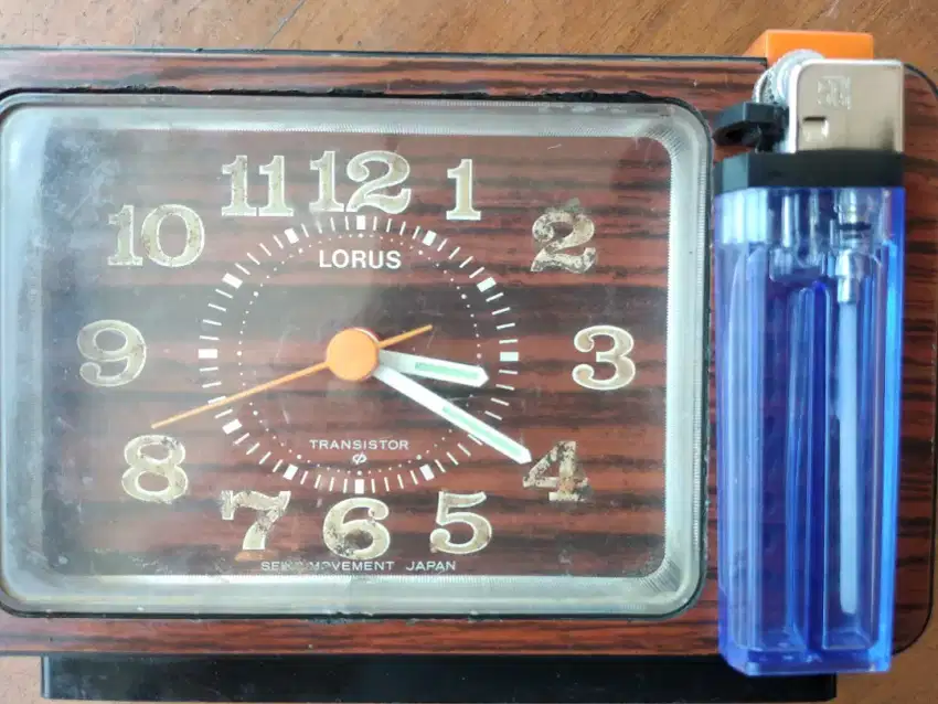 Jam weker alarm Lorus transistor lawas