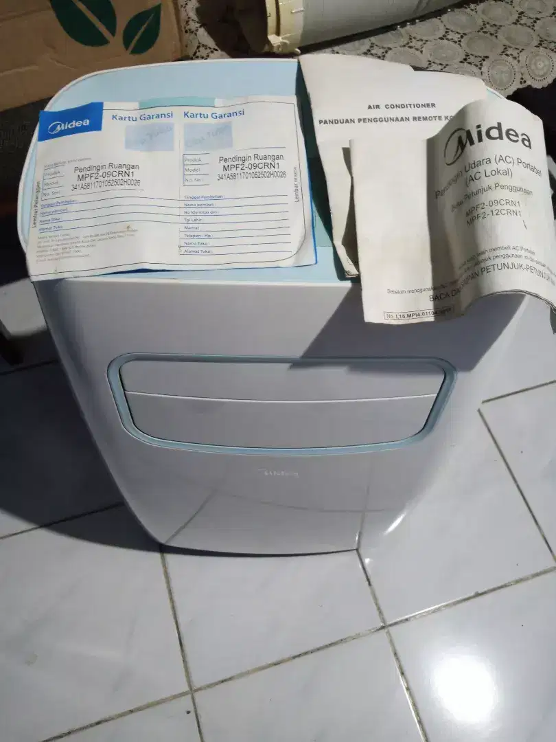 AC Portabel slim Midea 1Pk MPF2 09CRN cuma 800 watt