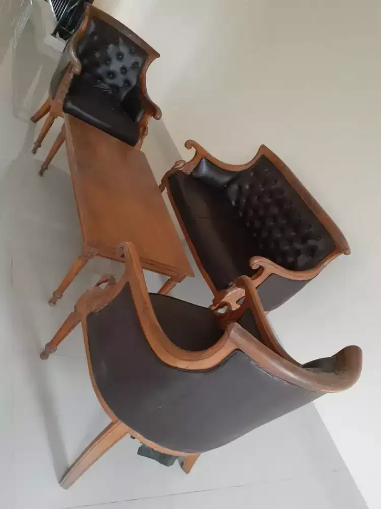 Dibeli meja kursi lemari buffet kantor