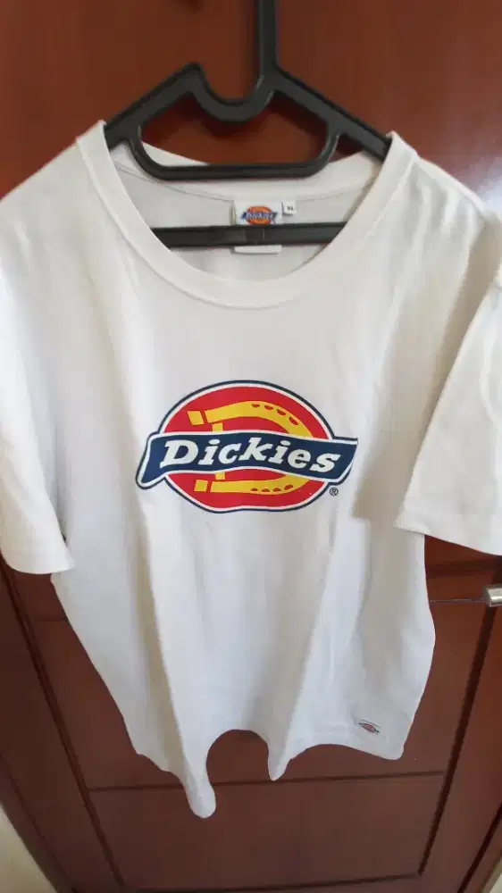Kaos dickies ukuran XL