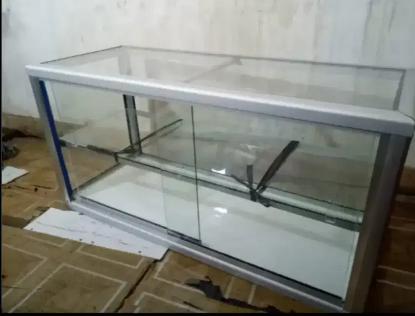 Etalase kaca untuk dagang makanan matang ukuran 100 x 35 x60