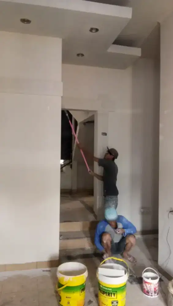 Tukanang cat dinding renovasi, bangunan & atap bocor
