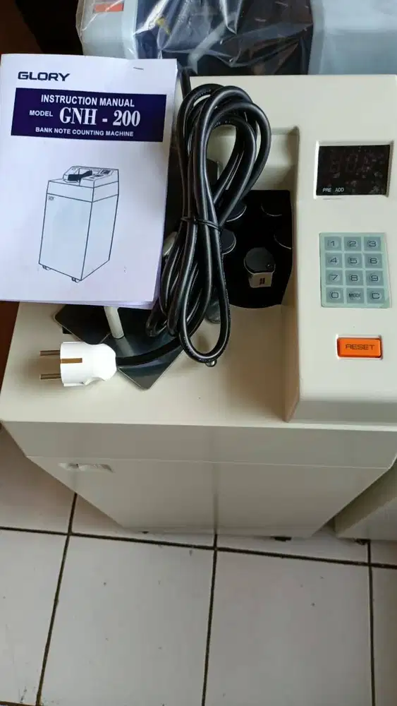 Mesin Hitung Uang Glory GNH-200