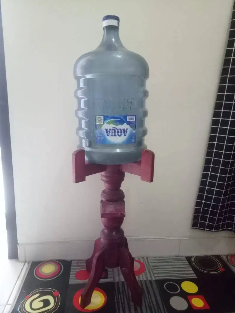 Rak Dudukan Aqua Galon / Dudukan Vas Bunga