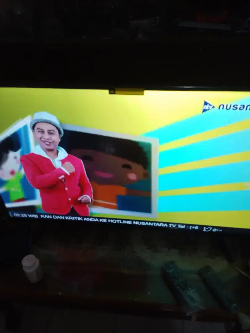 Tv led panasonic 43 inci