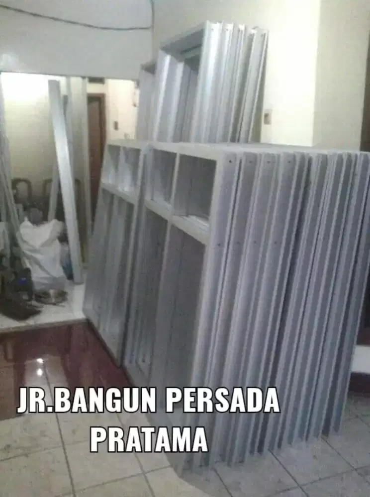 Kusen jendela aluminium