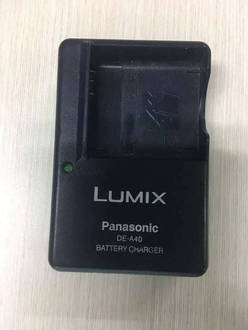 Di Jual Charger Battery Charger Panasonic Lumix DE-A40