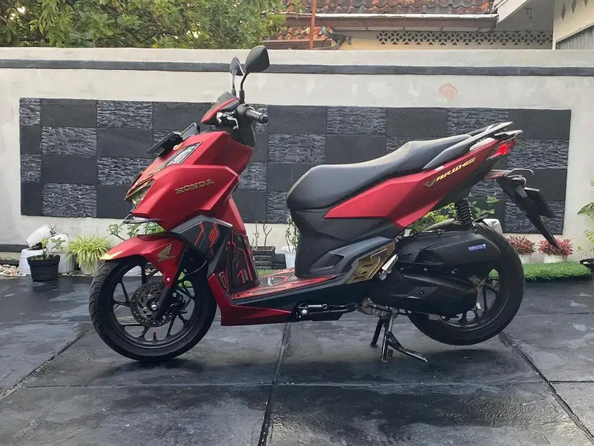 DIJUAL VARIO 160 cbs RED EDITION 2022