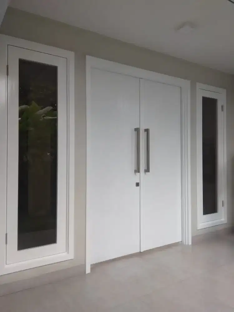 Cat duco dan melamik pintu kusen