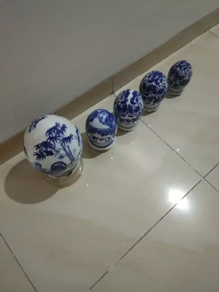 Kramik cina biru putih msh mulus..