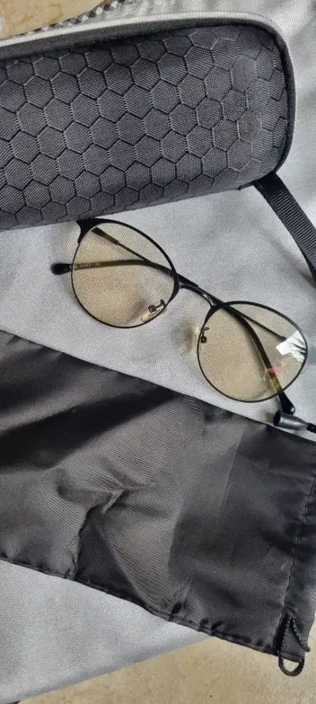 Kaca mata gaya keren