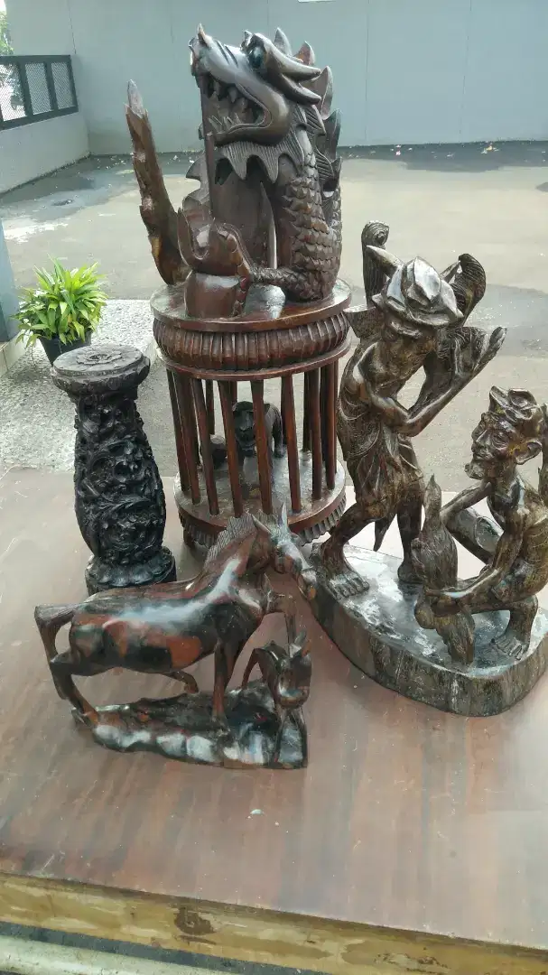 Ukiran kayu tua antik jadul klasik borongan semuanya nya