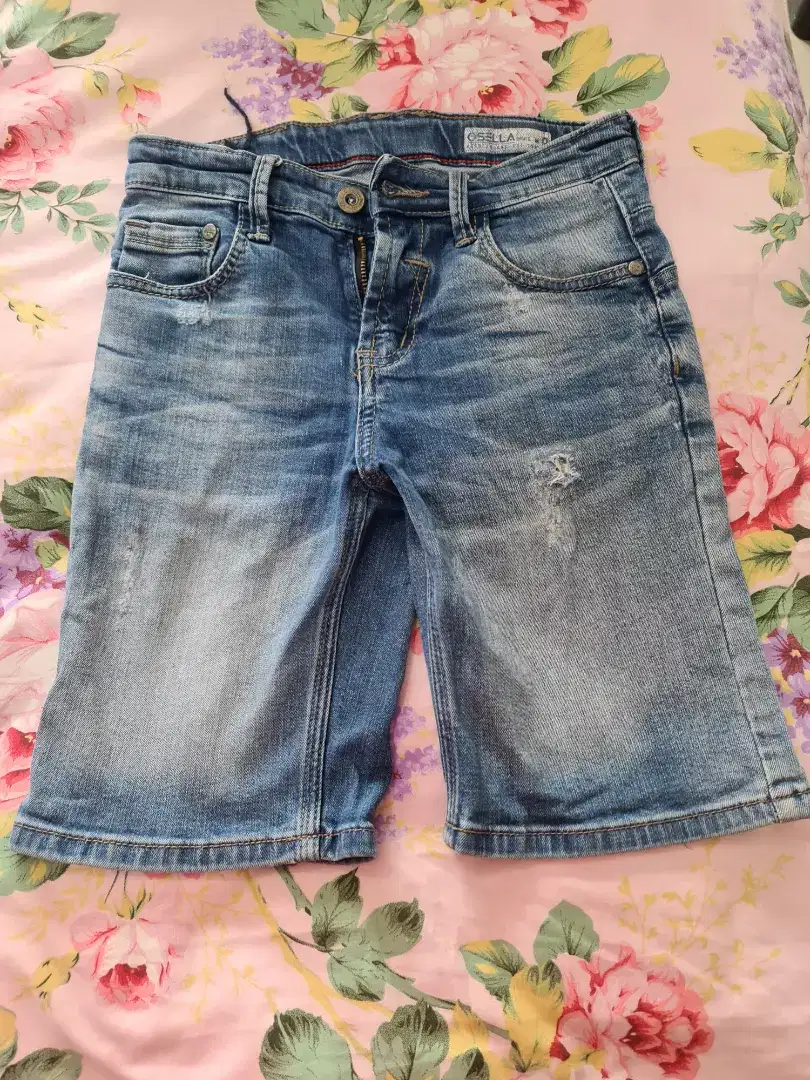 Celana jeans pendek anak laki