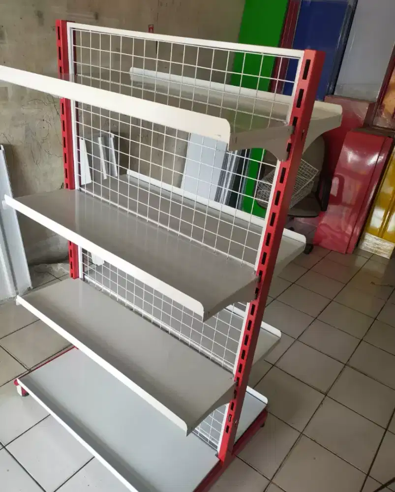 Rak Besi gantung minimarket