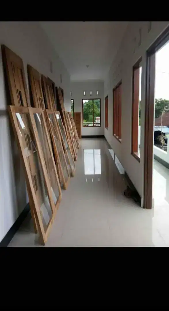 Spesialis pintu kusen jendela bahan kayu jati&mahoni