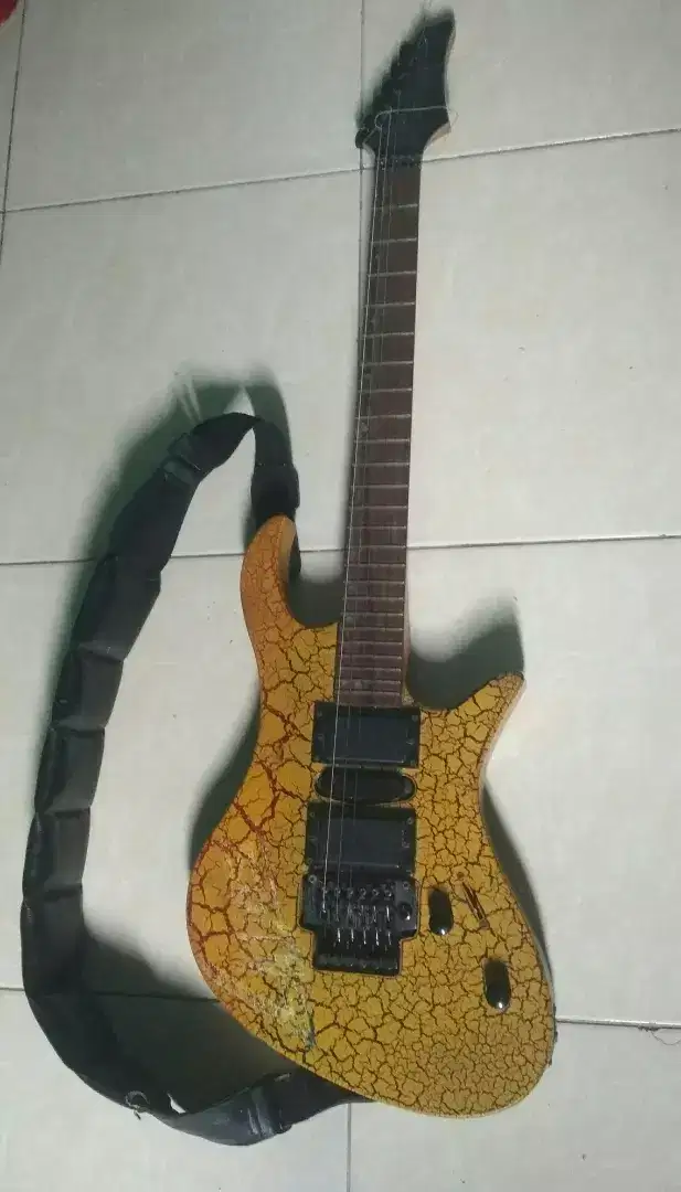 Gitar Elektrik Fender