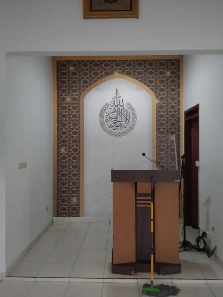 Menerima jasa pasang wallpaper costeum 3D