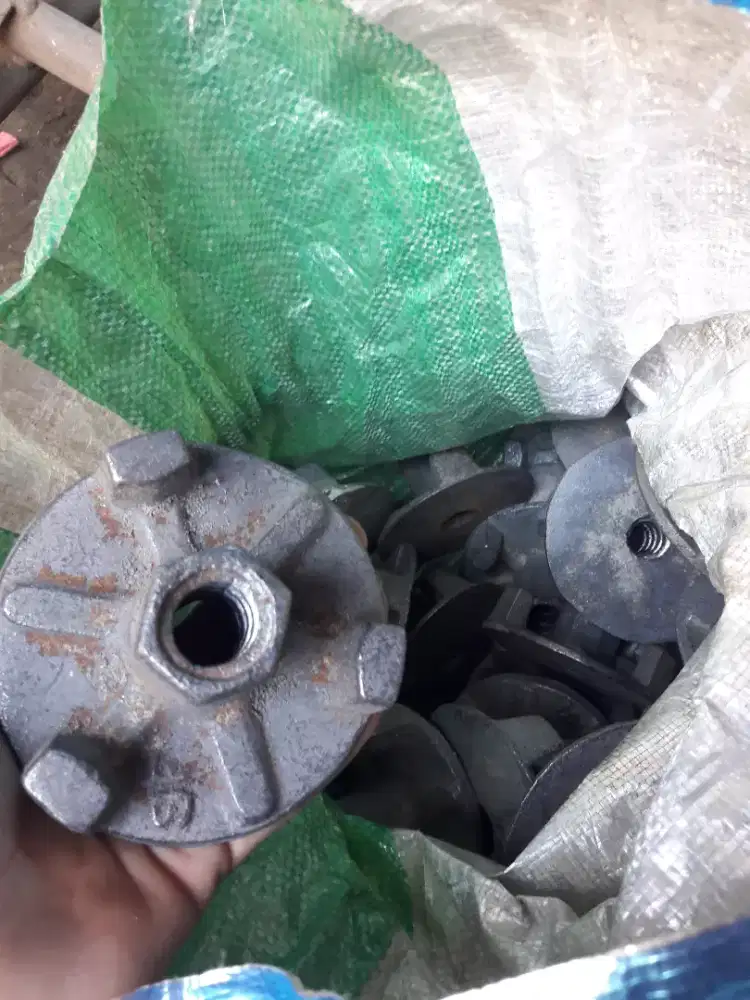 Wingnut baru / bekas