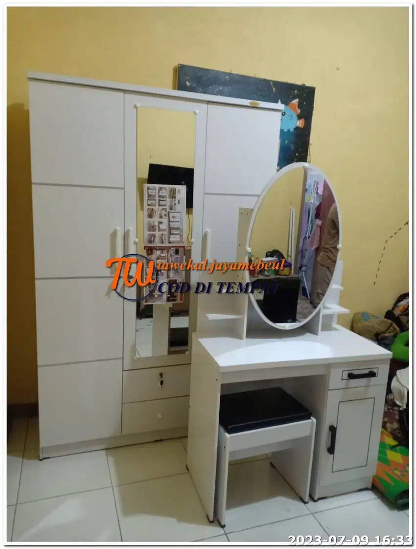 LEMARI PAKAIAN PAKET PINTU 3 DAN PINTU 2 + MEJA RIAS + PAKET RAK TV