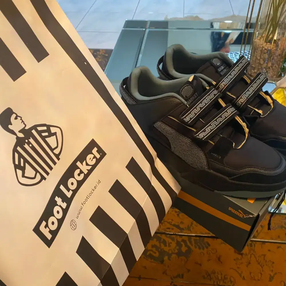 Sepatu puma x market ukuran 47 original