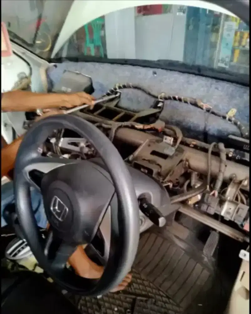 Bengkel AC MOBIL TERIMA PANGGILAN