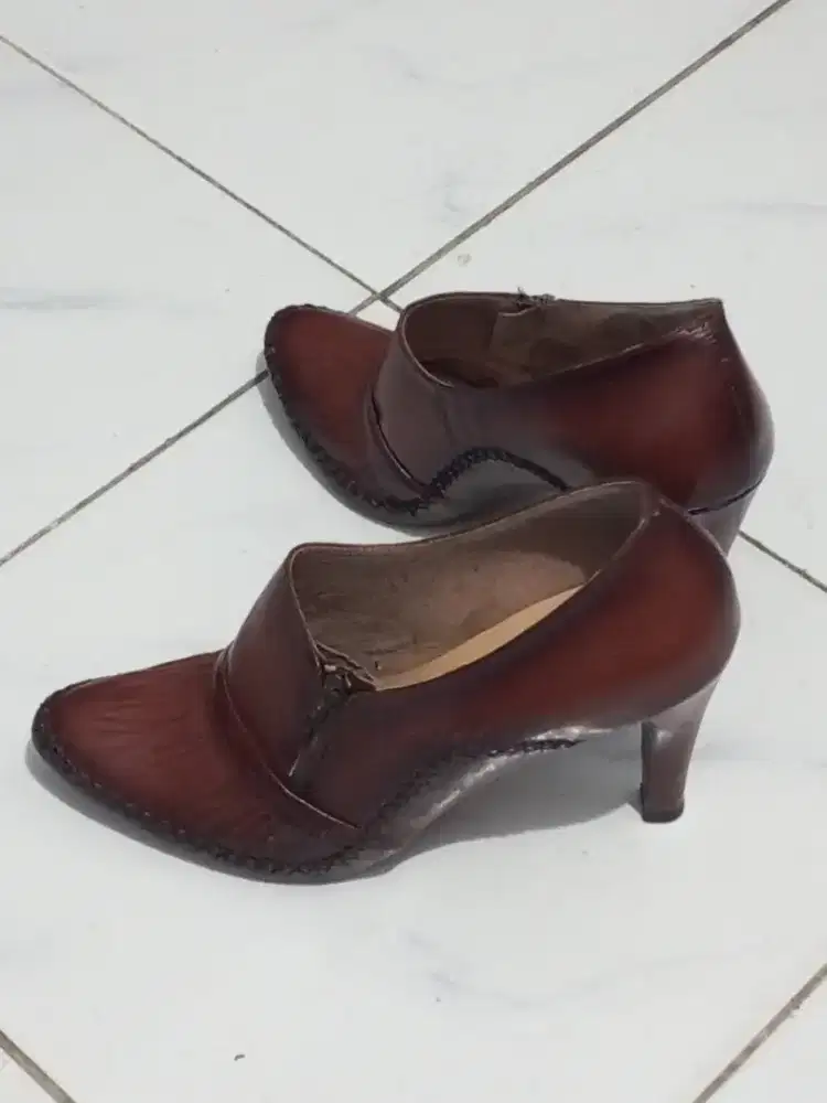 Jual Cepat Sepatu Kulit merk Samello