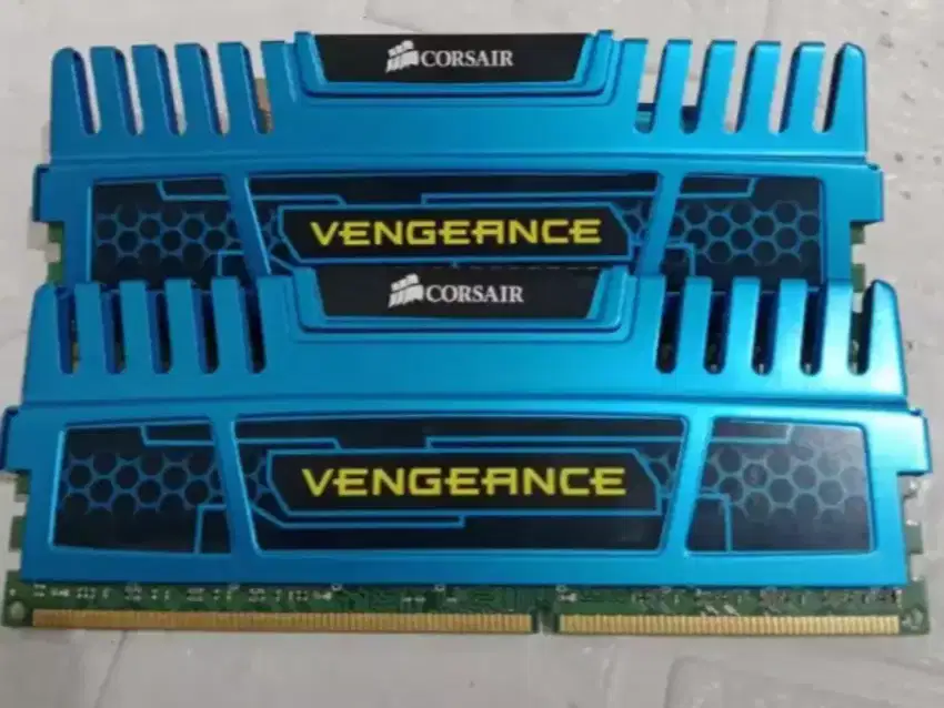 Memory corsair vegence 2x2gb=4gb