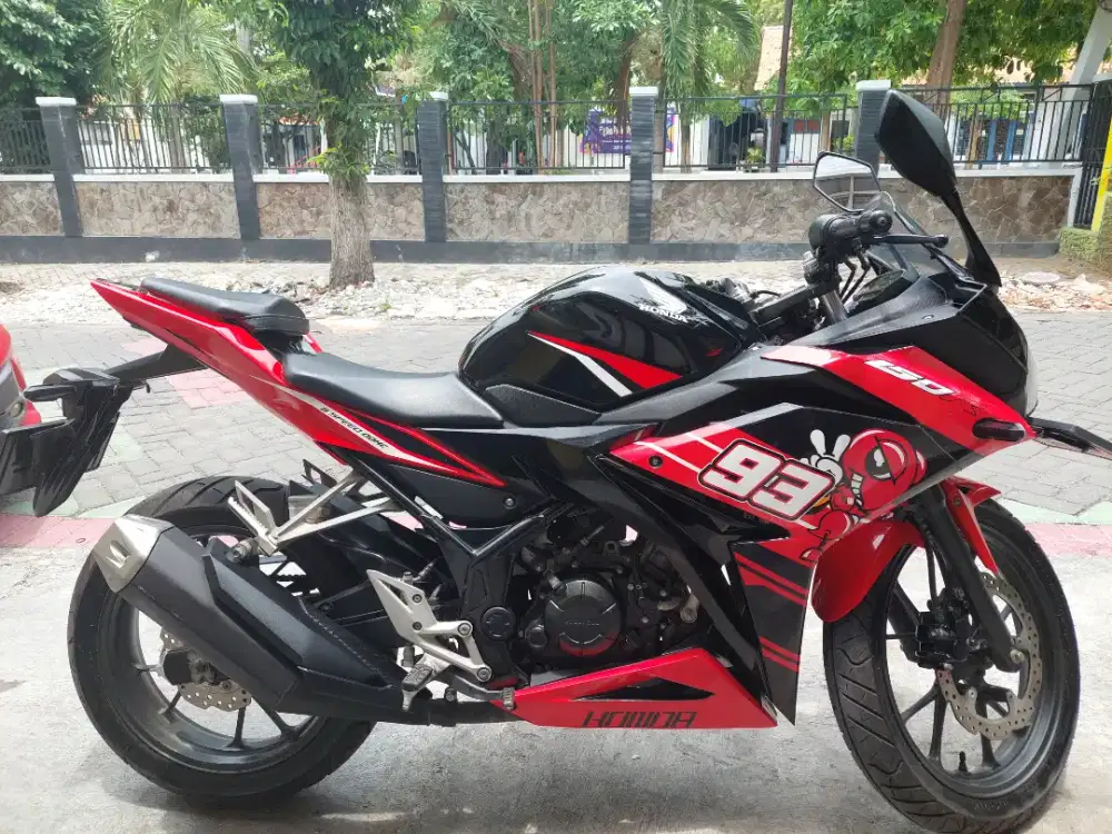Honda CBR 150R tahun 2020 KM 2rb an (OnGoing)