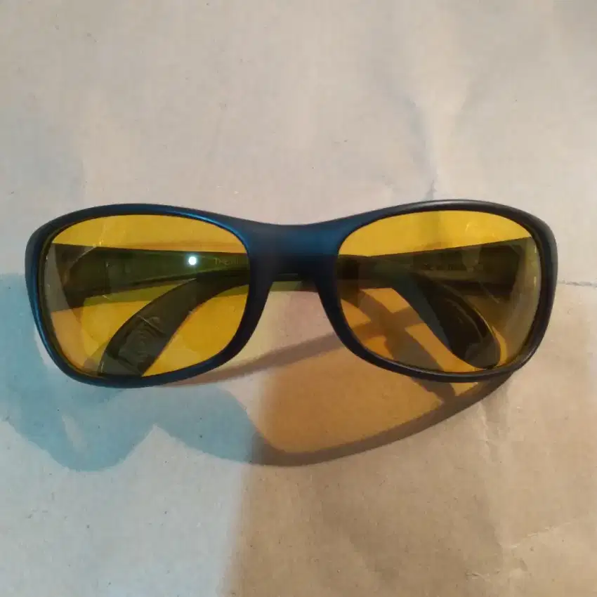 Kacamata The Hustle killer loop Authentic (Vintage)