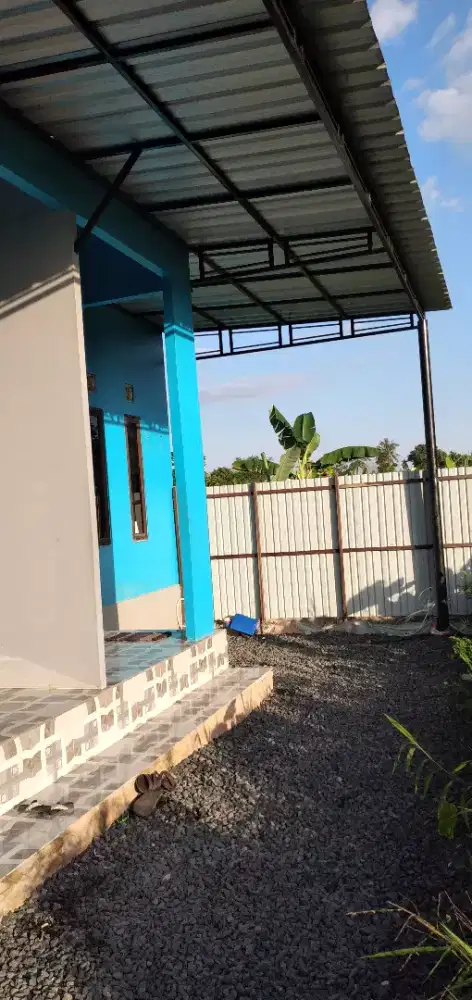 Disewakan rumah semi permanin
