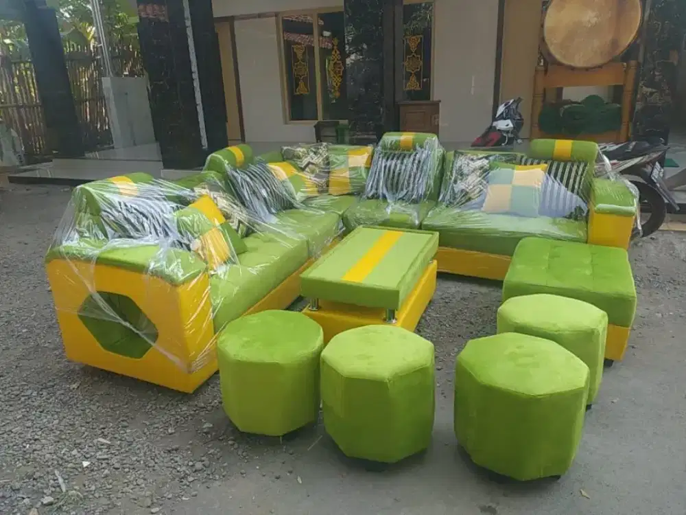 Sofa minimalis beranak puk 4