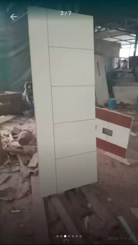 Pintu minimalis
