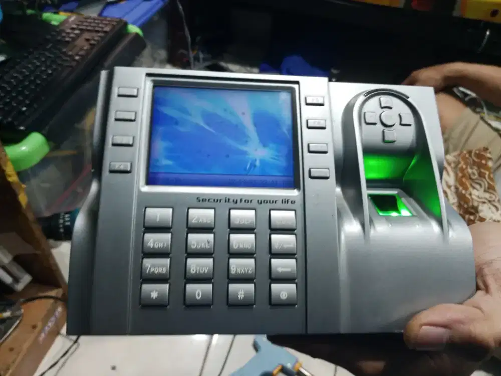 Mesin absensi solusion