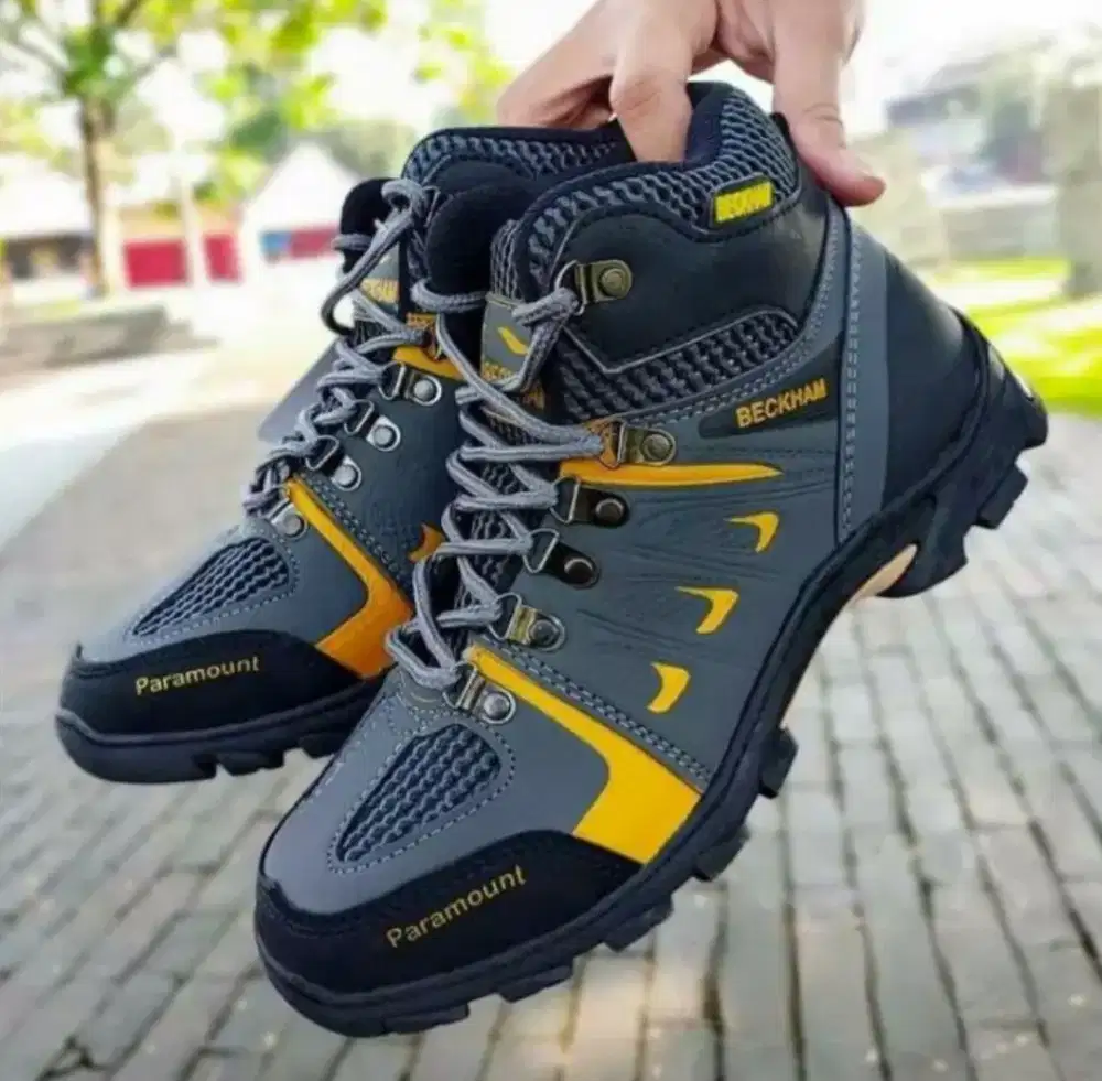 SEPATU GUNUNG HIKING BECKHAM PARAMOUNT ORIGINAL