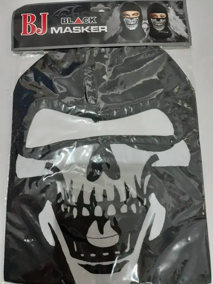 Balaclava motif