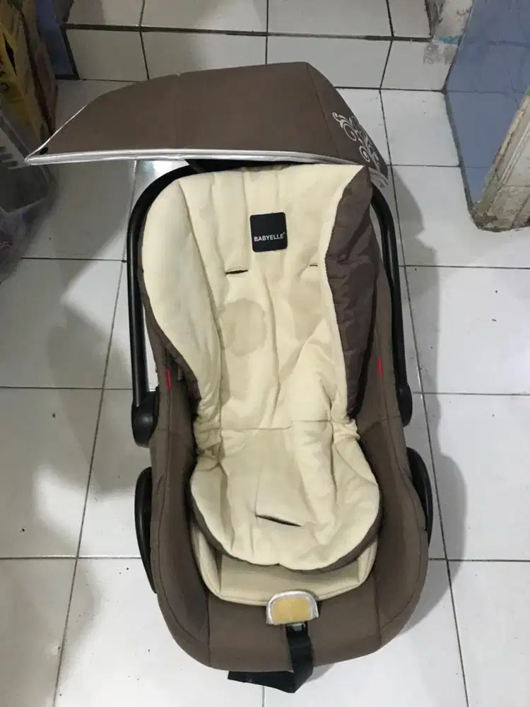 DIJUAL Baby Carrier / Car Seat untuk infant (bayi)