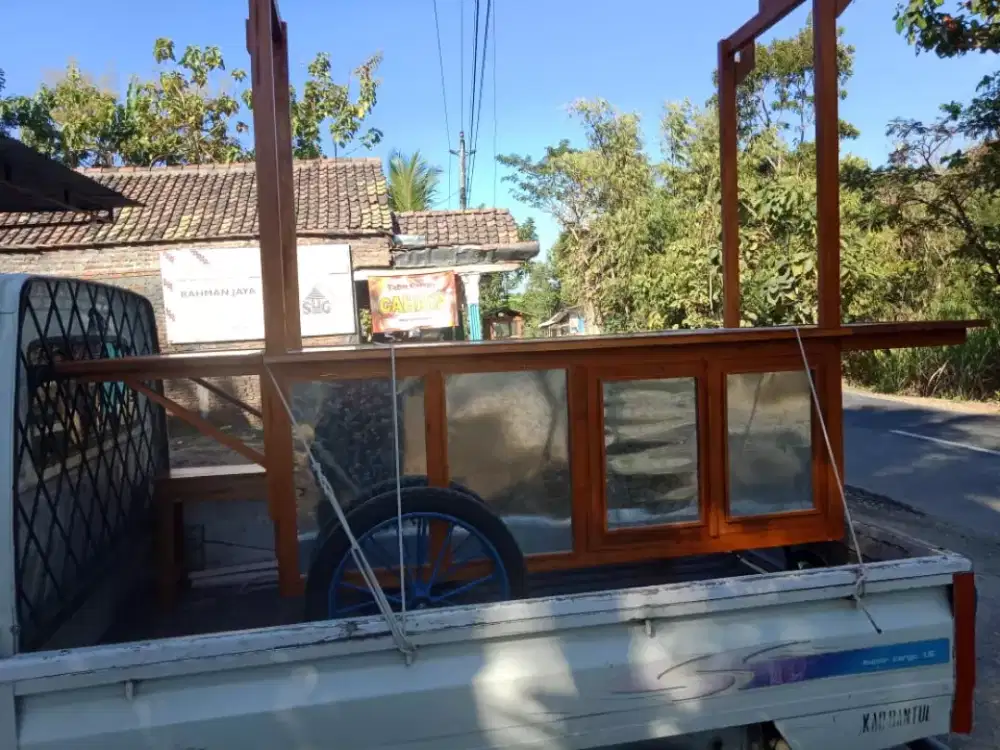 Gerobak pecel lele dll