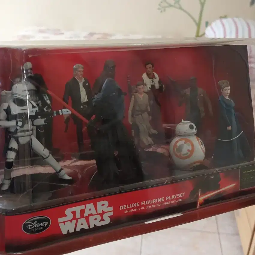 Disney Star Wars The Force Awakens Deluxe Figurine Playset