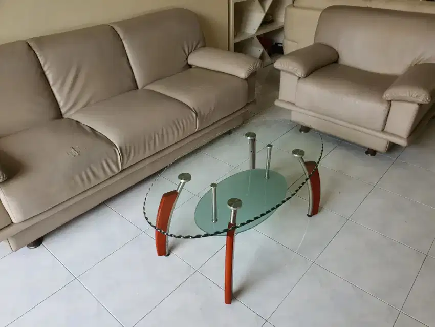 Kursi Sofa 3+1+1 & Meja Coffee Table Set