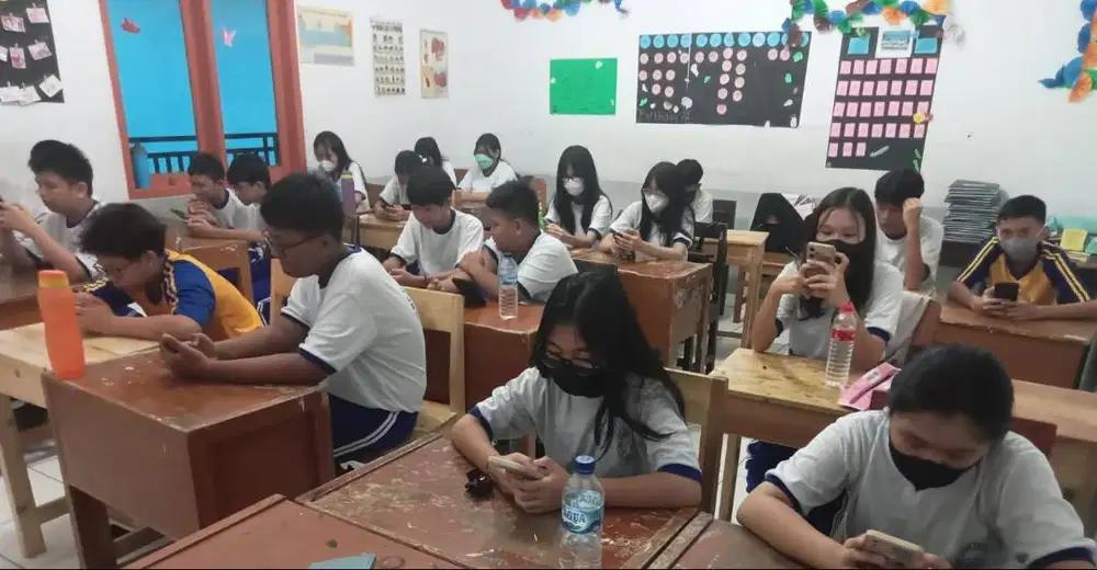 Butuh Guru Bahasa Inggris