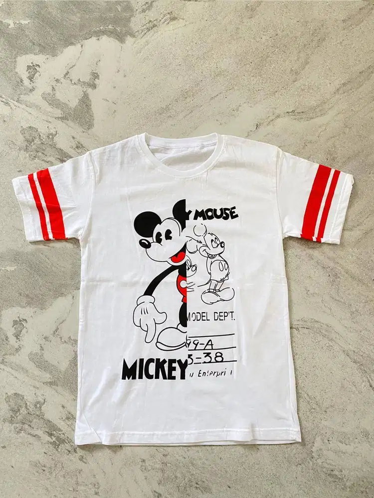 Baju Kaos Putih motif Disney Mickey Pria Wanita