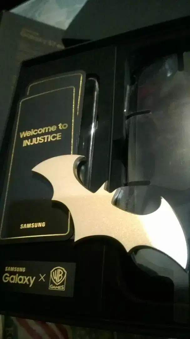 Dus samsung bts edisi marvel s7 batman