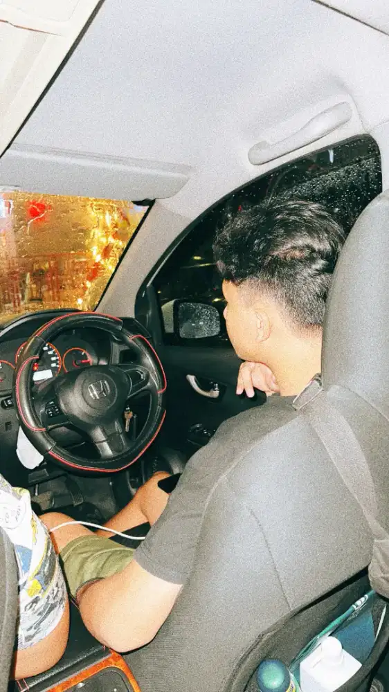 SUPIR PRIBADI ATAU SUPIR HARIAN