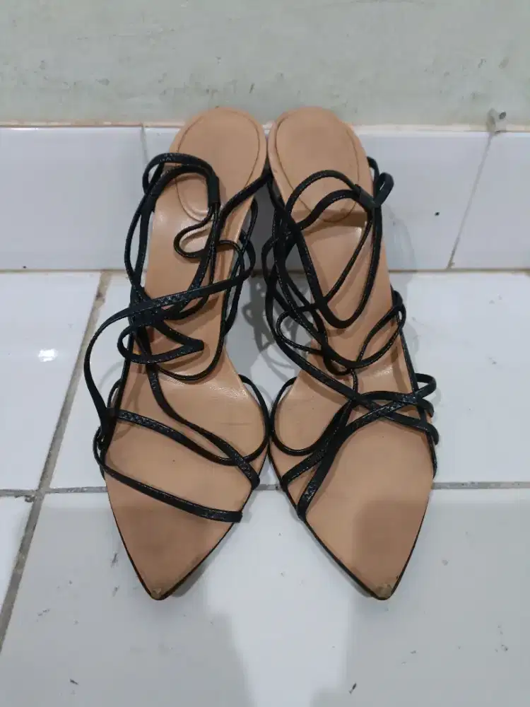 Beli heels hot sale