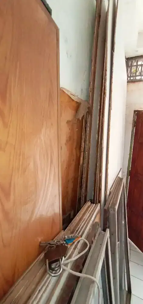 Papan triplex tebal 8 mm