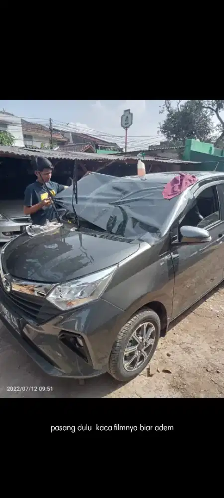 kaca film mobil dapat dipanggil kelokasi anda