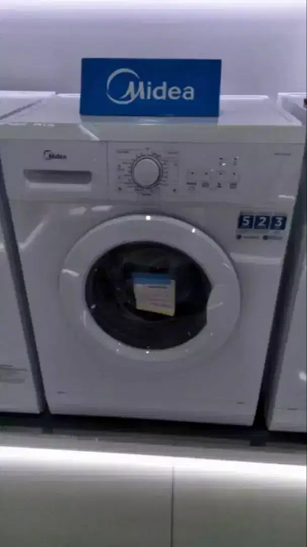 Mesin Cuci Midea Front Loading 7 kg mfe70-s1002