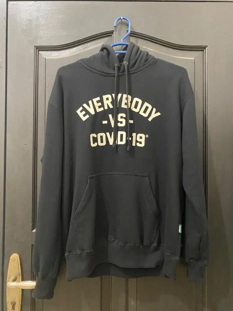 HOODIE URBAIN INC. EVERYBODY VS COVID-19 SIZE XL