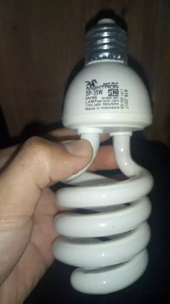lampu spiral 35Watt ( maxtron )